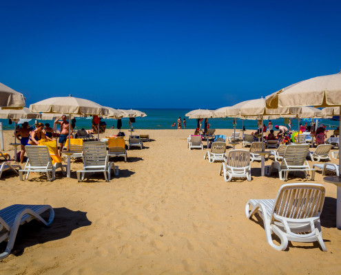 Spiaggia attrezzata Hotel Mida